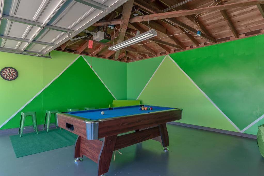 The Pink Cactus - Desert Retreat - Luxe Pool, Golf & Game Room 印地欧 外观 照片